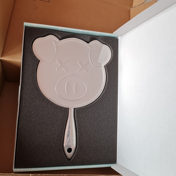 Jeffree Star X Shane Dawson Pig Mirror - Picture 3 of 6